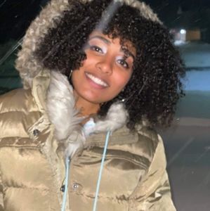 Meet your Posher, Angelianet